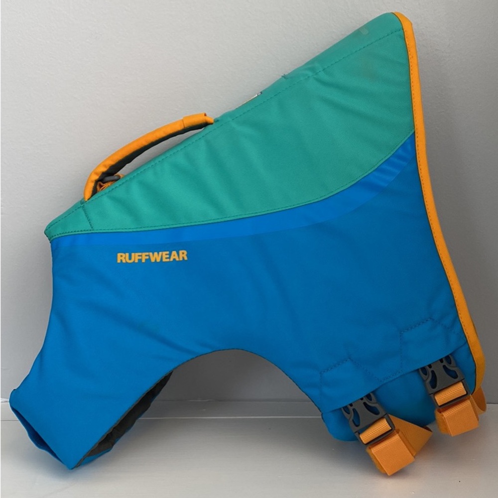 Ruffwear Float Coat size medium